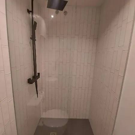 Reina Victoria Prado Sastre * Alicante