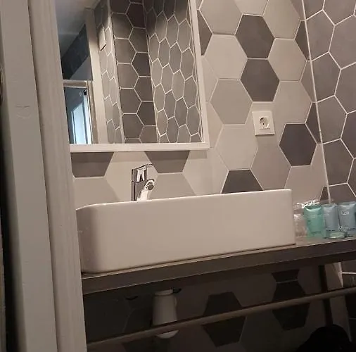 Apartamento Reina Victoria Prado Sastre *