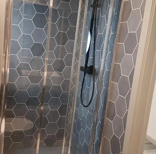 Apartamento Reina Victoria Prado Sastre *